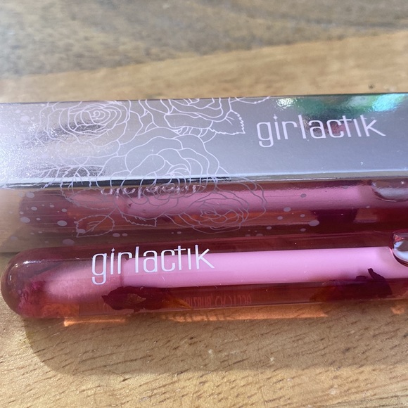 New , never opened , Girlactik Rose Oil Petal Gloss - Picture 1 of 8